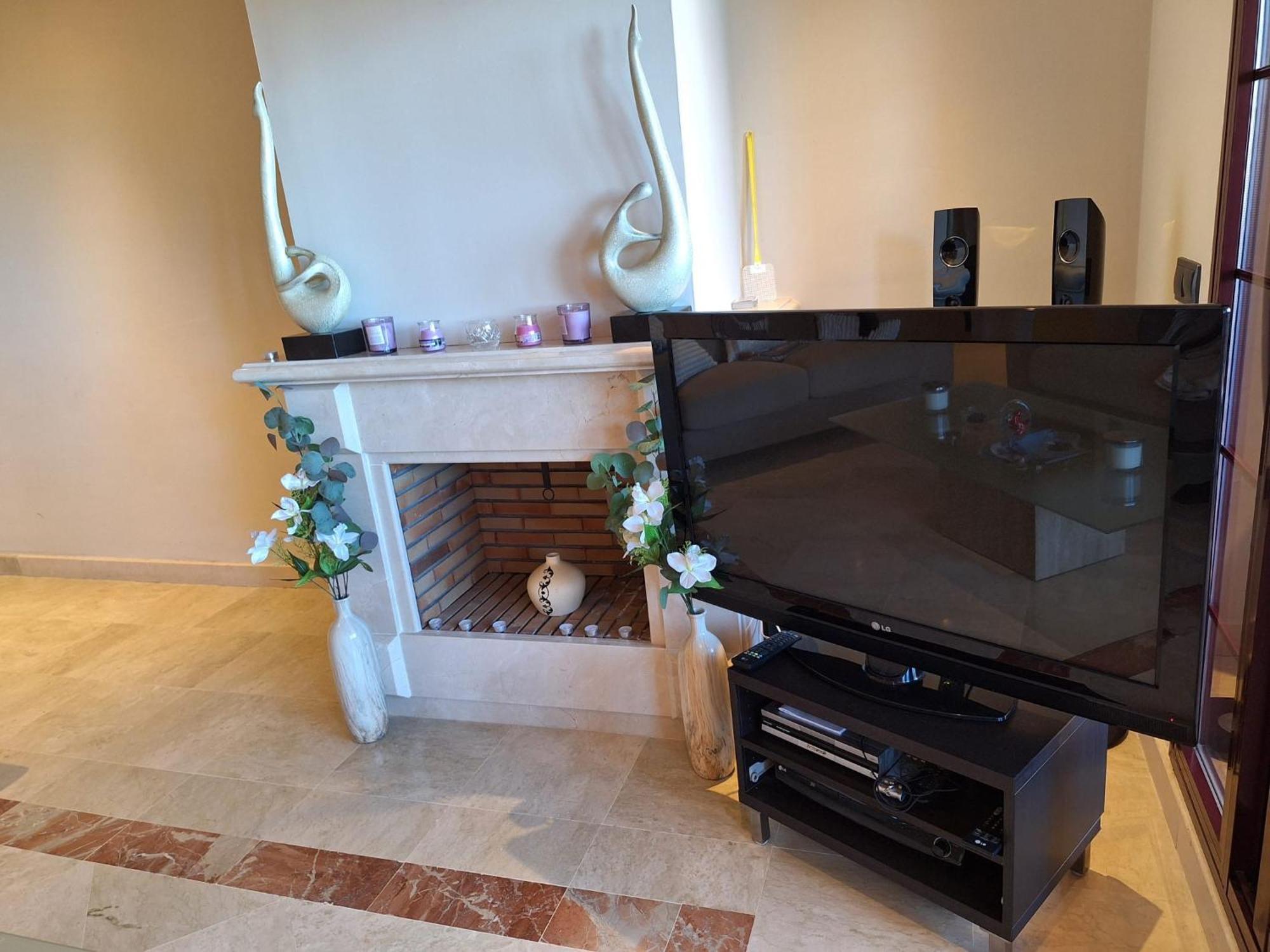 El Soto De Marbella Free Golf-Tennis-Padel-Gym 2 Bed 2 Bath Apartment Ph2B Ojen Bagian luar foto